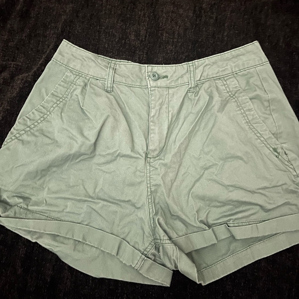Arizona Jean Company High Waist Light Green Shorts